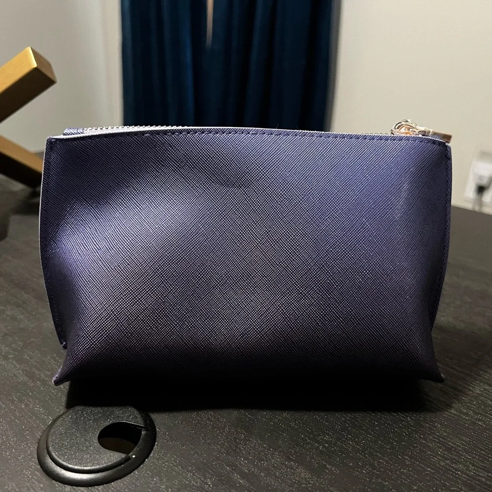 La Mer Cosmetic bag